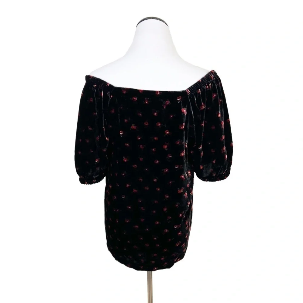 Ann Taylor Loft Velvet Floral Puff Sleeve V-Neck Blouse Black Red Size Medium - Picture 8 of 11